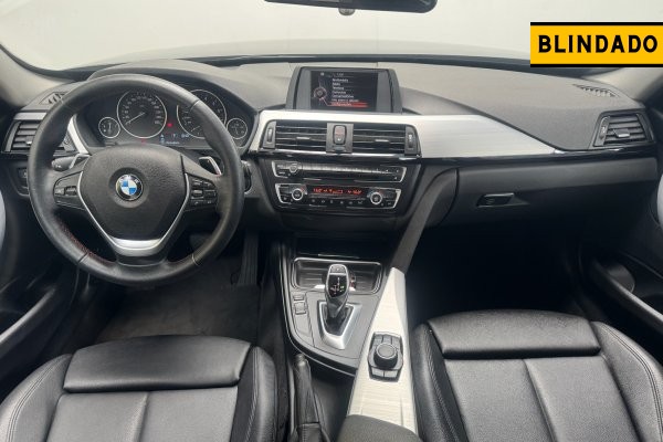 BMW 320i 2.0 SPORT 16V TURBO ACTIVE FLEX 4P AUTOMÁTICO 2015/2015